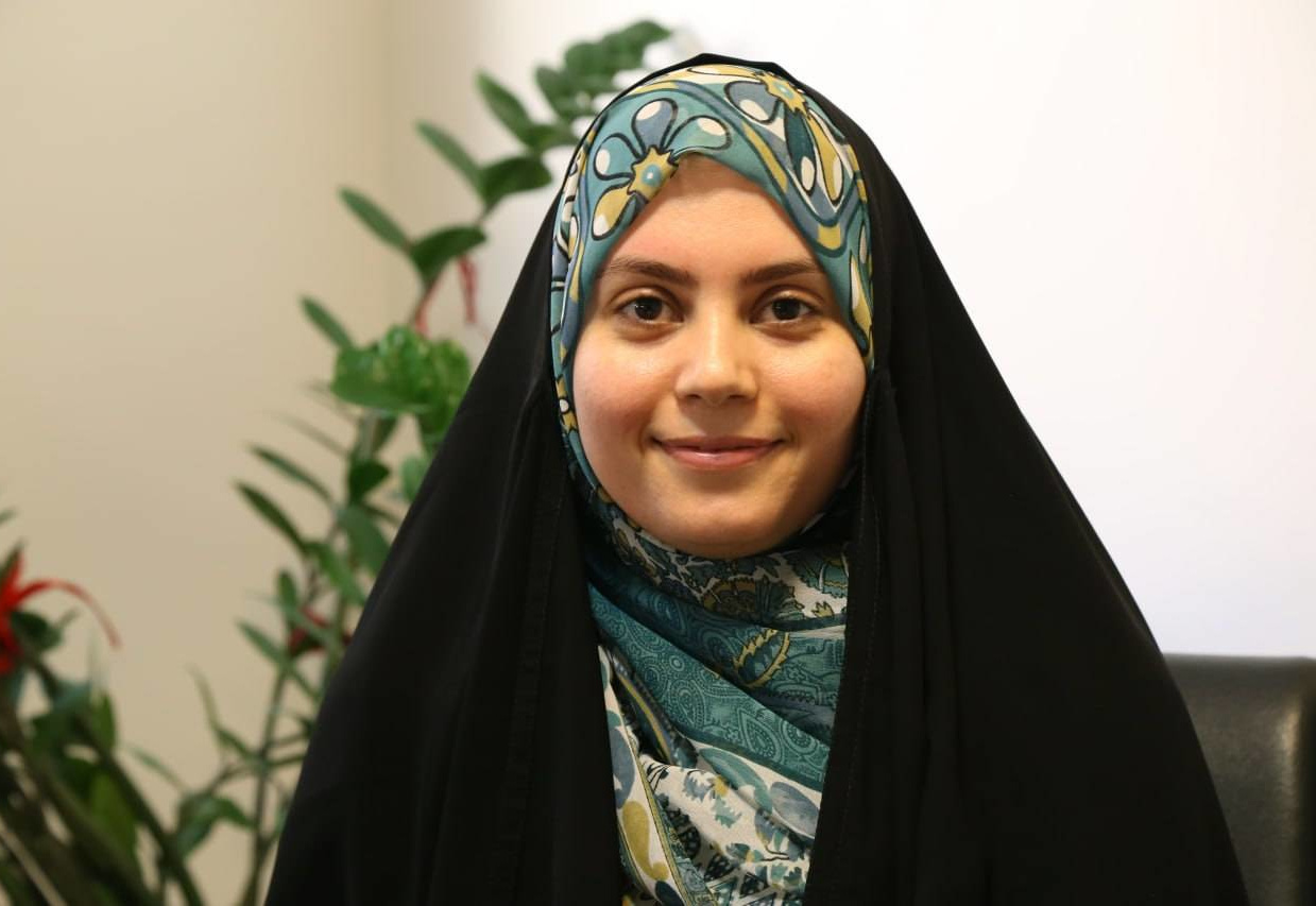 فرزانه شریفی معاون آموزش و پژوهش بنیاد ملی بازی‌های رایانه‌ای و دبیر ششمین دوره جایزه بازی‌های جدی